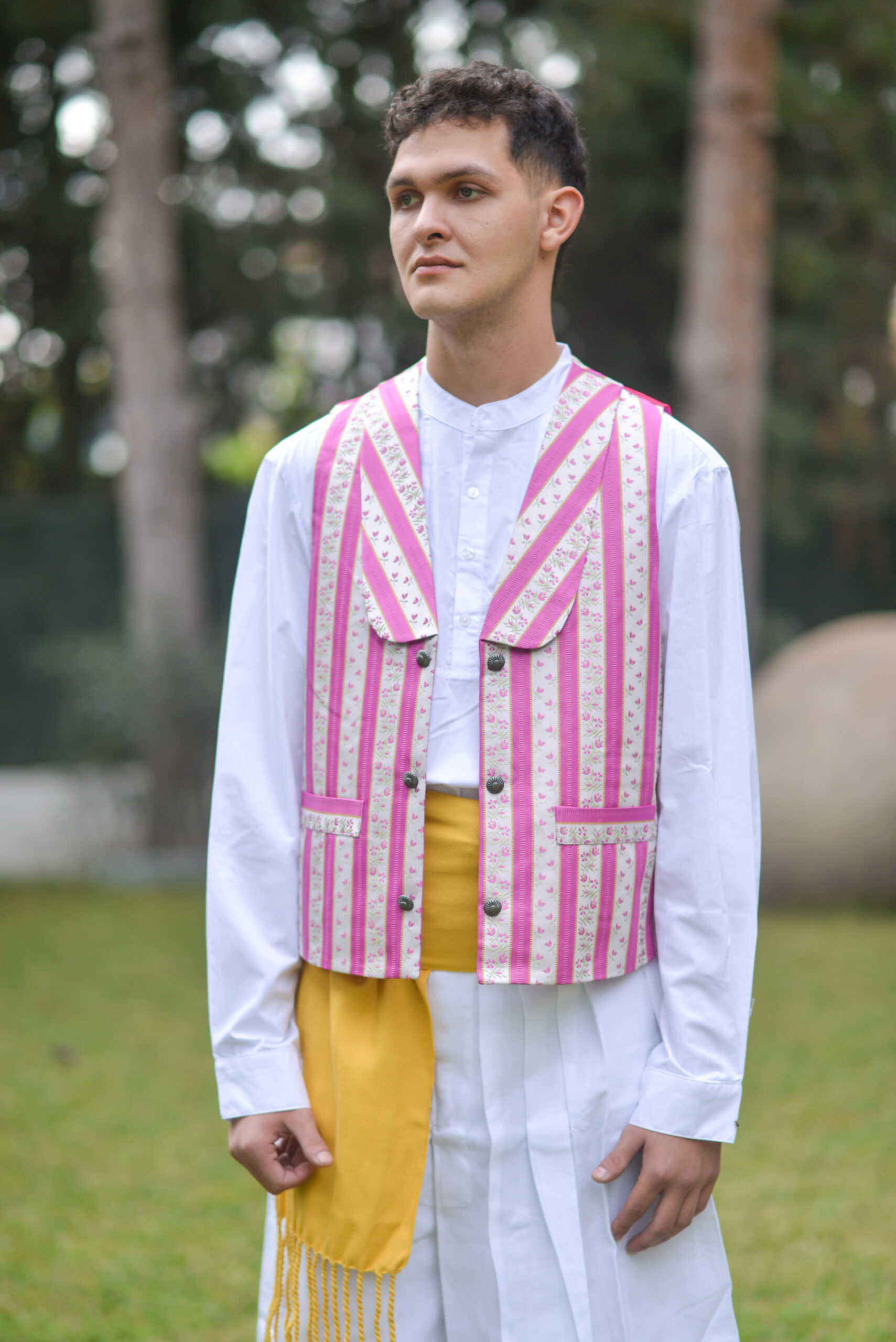 Traje Regional de Hombre – Conjunto CompletoTraje Regional de Hombre – Conjunto Completo - Imagen 3